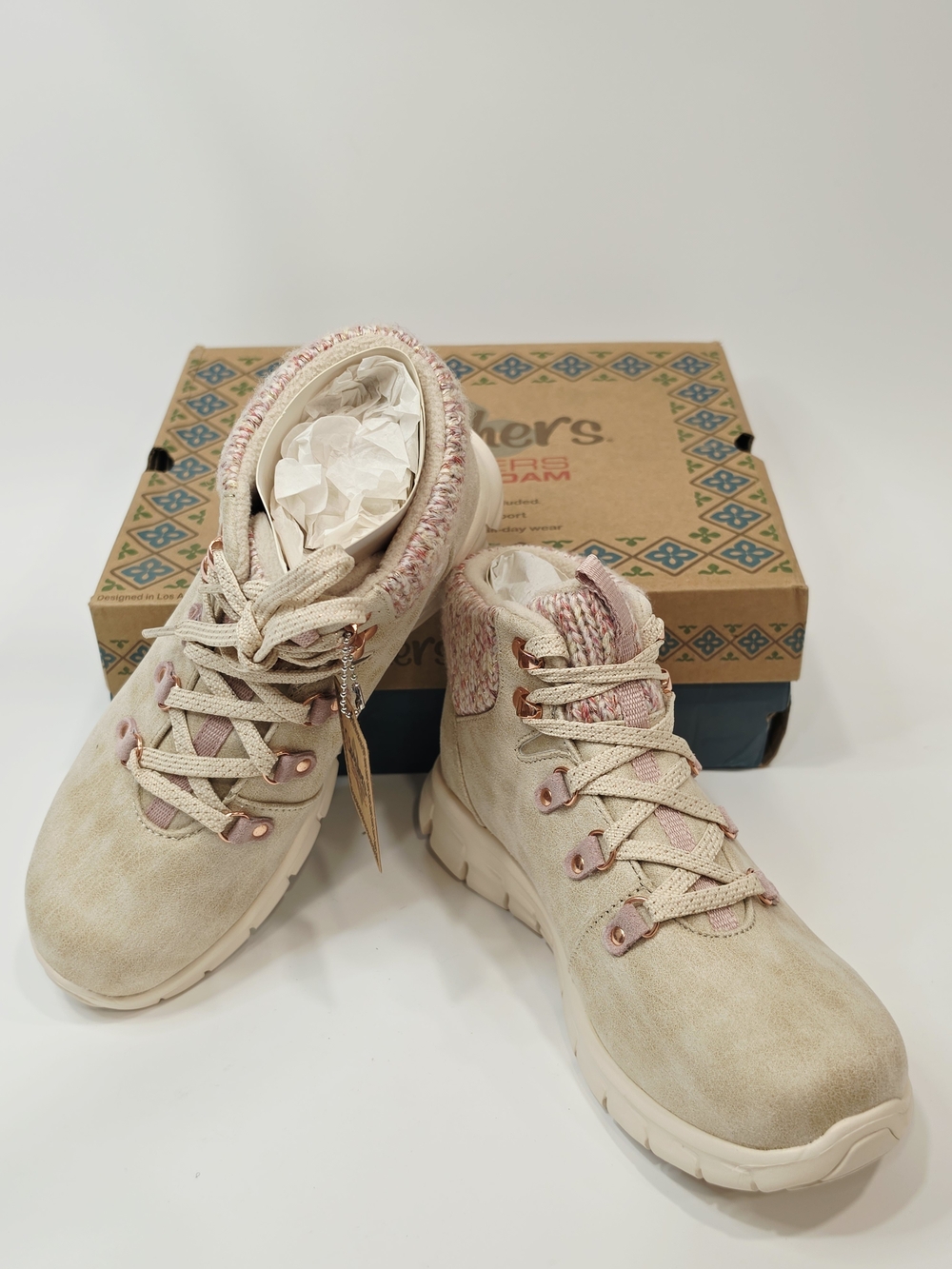 Skechers Women's Synergy Pretty Hiker Beige Pink Lace-Up Memory Foam Sneakers